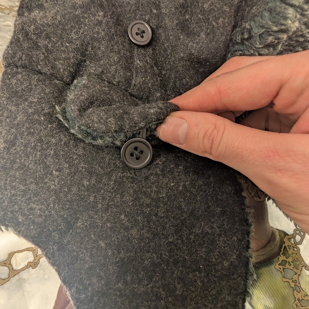 Mens Black Winter Jacket with Fur Lining - Picture 5 of 13